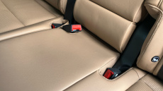 Hyundai SANTA FE 1.6 TGDi Plug-in Hybrid Ultimate 5dr 4WD Auto Estate